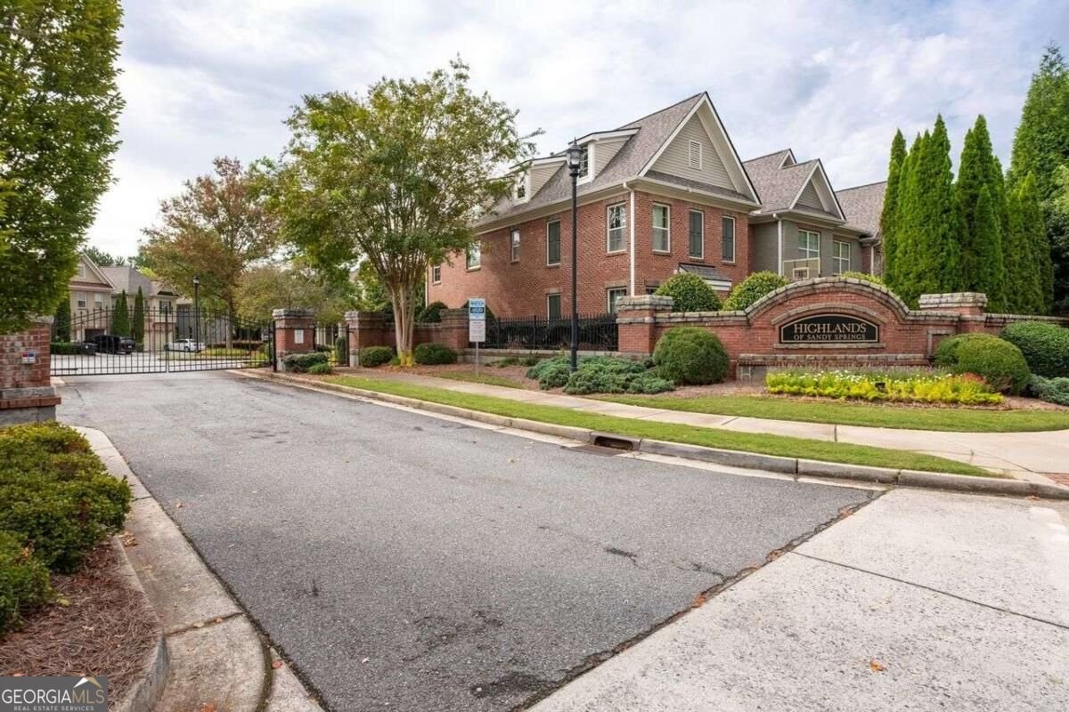 7430 Highland Bluff Sandy Springs - Photo 43