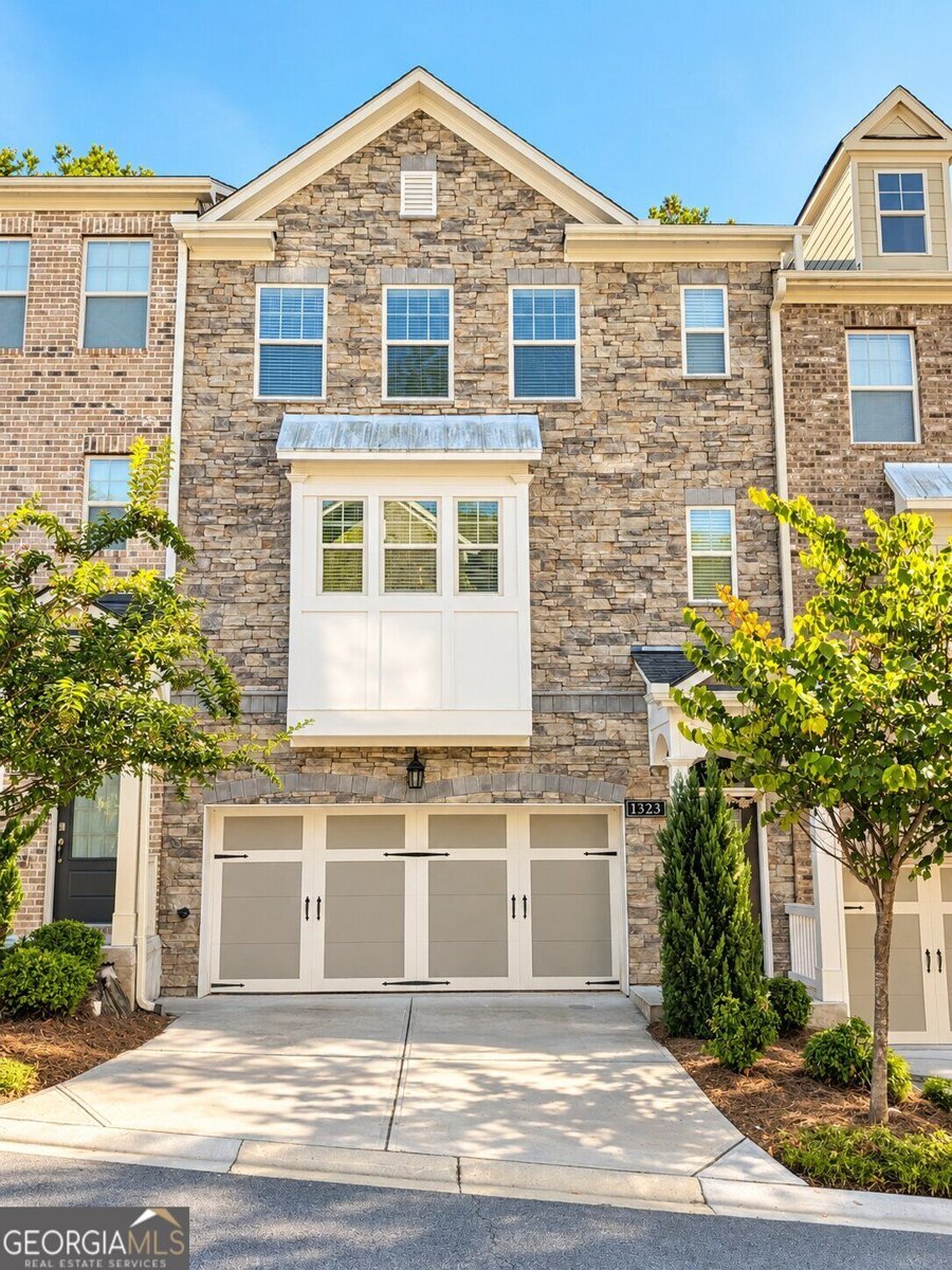 1323 Rosen Road Brookhaven - main photo