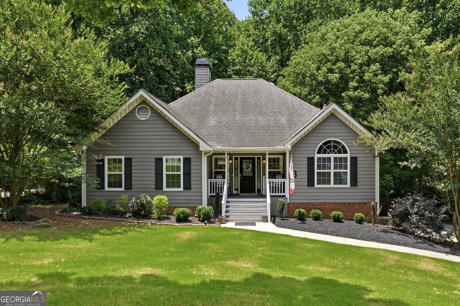 1835 Walker Ridge Drive Marietta - main photo