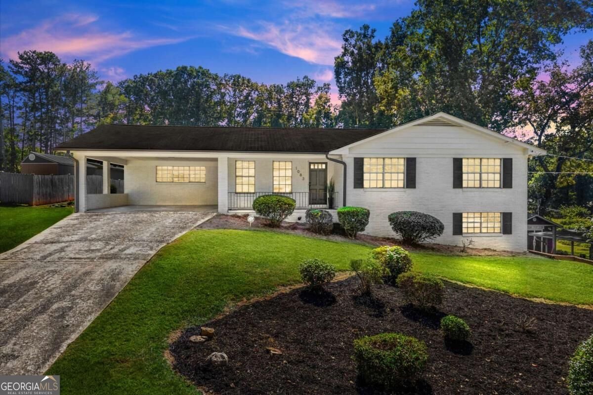 1083 Amelia Drive Marietta - main photo