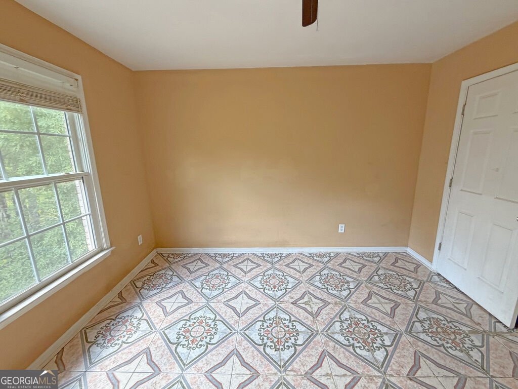 6557 Norcliffe Drive Stone Mountain - Photo 42