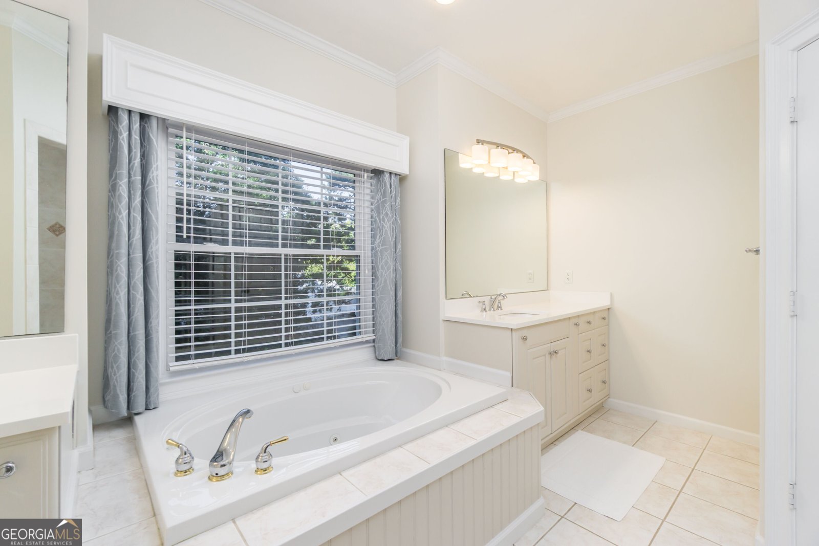 9325 Spinnaker Lane Gainesville - Photo 20