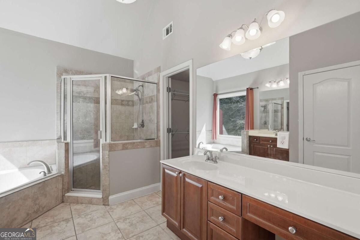 9025 Devonwood Court Gainesville - Photo 30