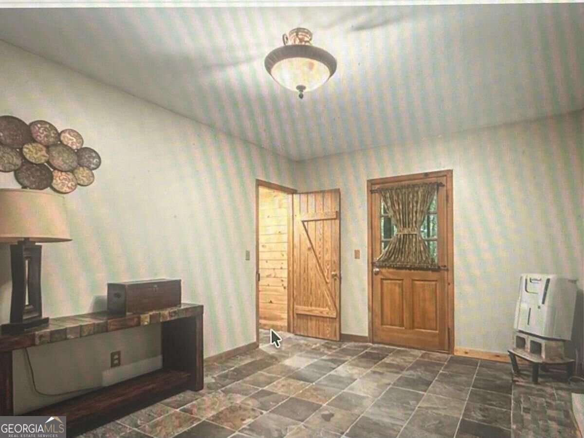 136 Honeysuckle Way Blue Ridge - Photo 18