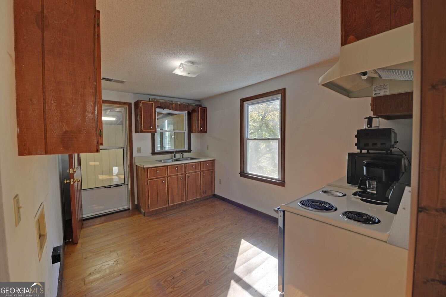 910 Hells Hollow Road Blue Ridge - Photo 13