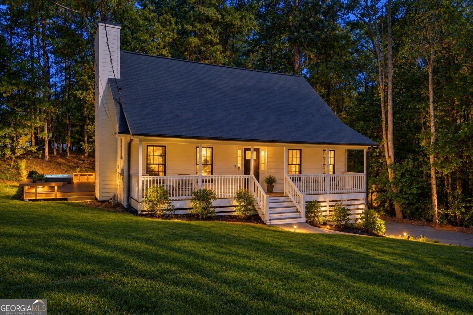3141 Mills Ridge Drive Canton - main photo