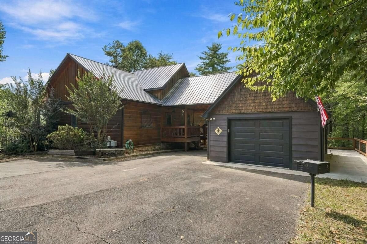2124 Maxwell Road Blue Ridge - main photo