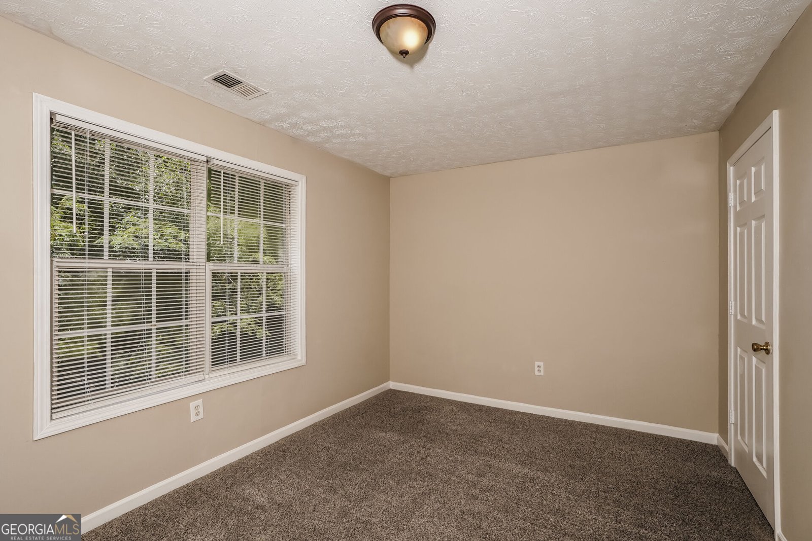 87 Southern Golf Court Fayetteville - Photo 11