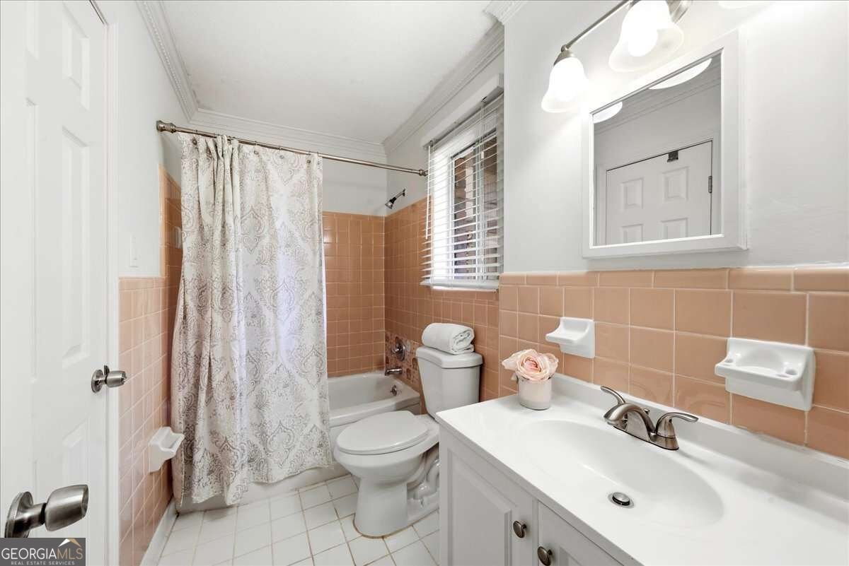 2412 Peachwood Circle Atlanta - Photo 10