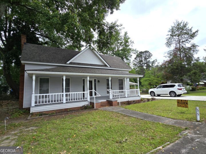 35 Cheatham Street Wadley - main photo
