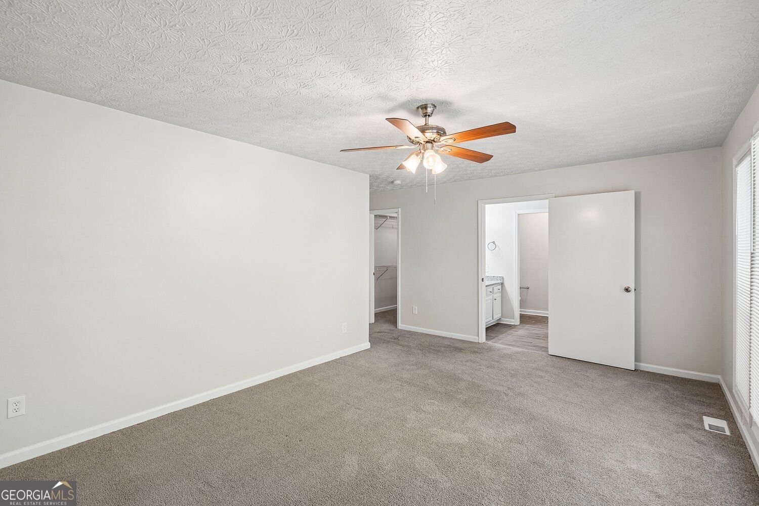 587 Farmbrook Trail Kennesaw - Photo 22