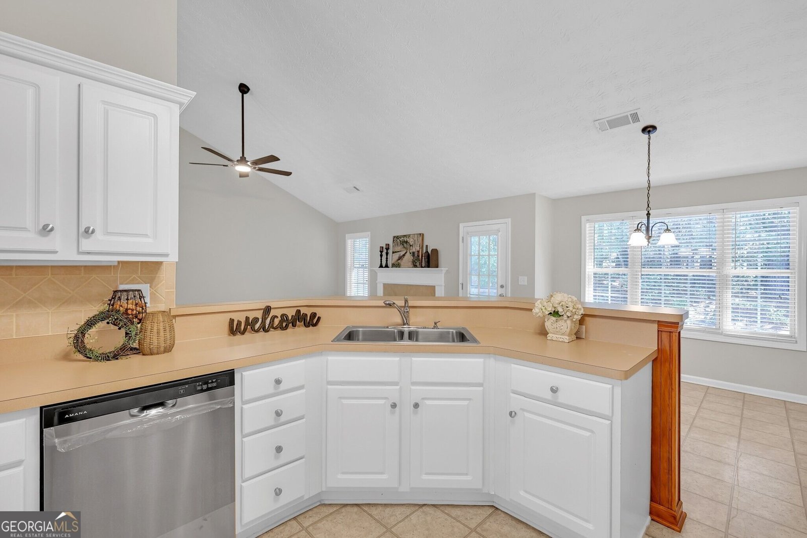 651 Towering Pine Trail Lawrenceville - Photo 8