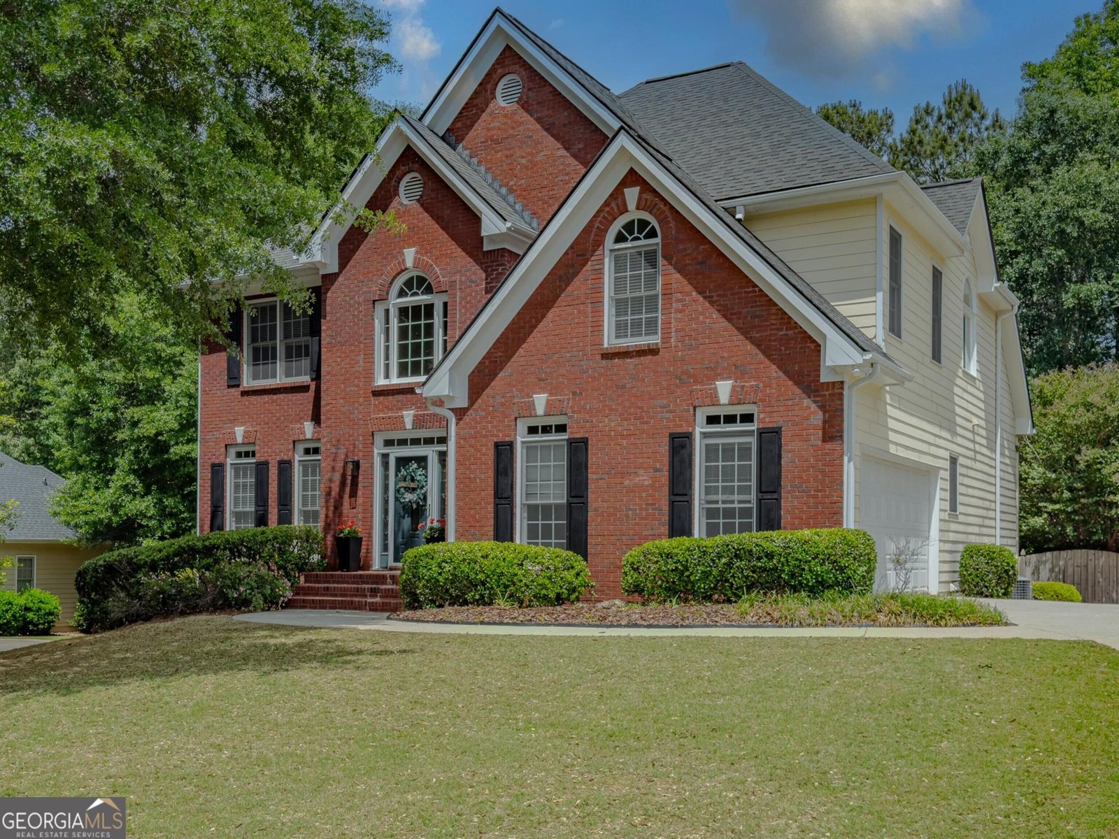 1116 Maple Creek Ridge Loganville - main photo
