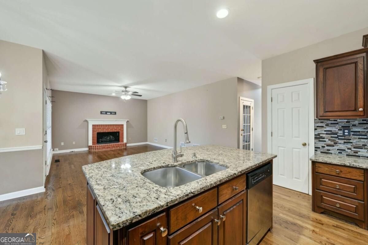 1254 Riversand Lane Lilburn - Photo 15