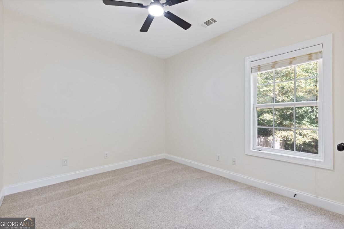 7661 Bremont Court Douglasville - Photo 8