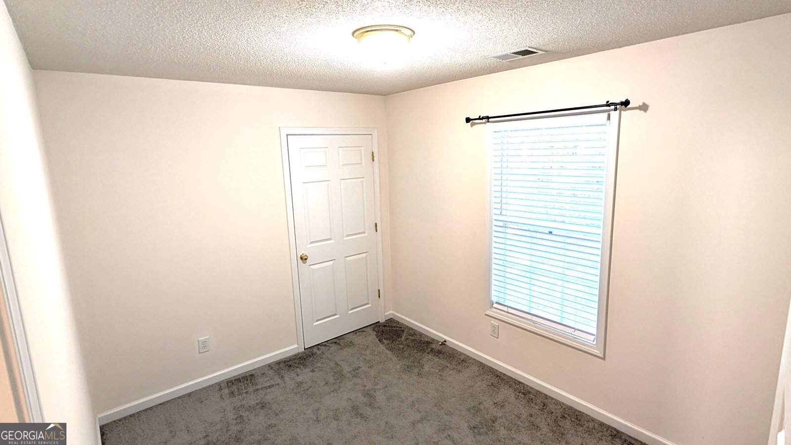 1373 Danby Court Douglasville - Photo 8