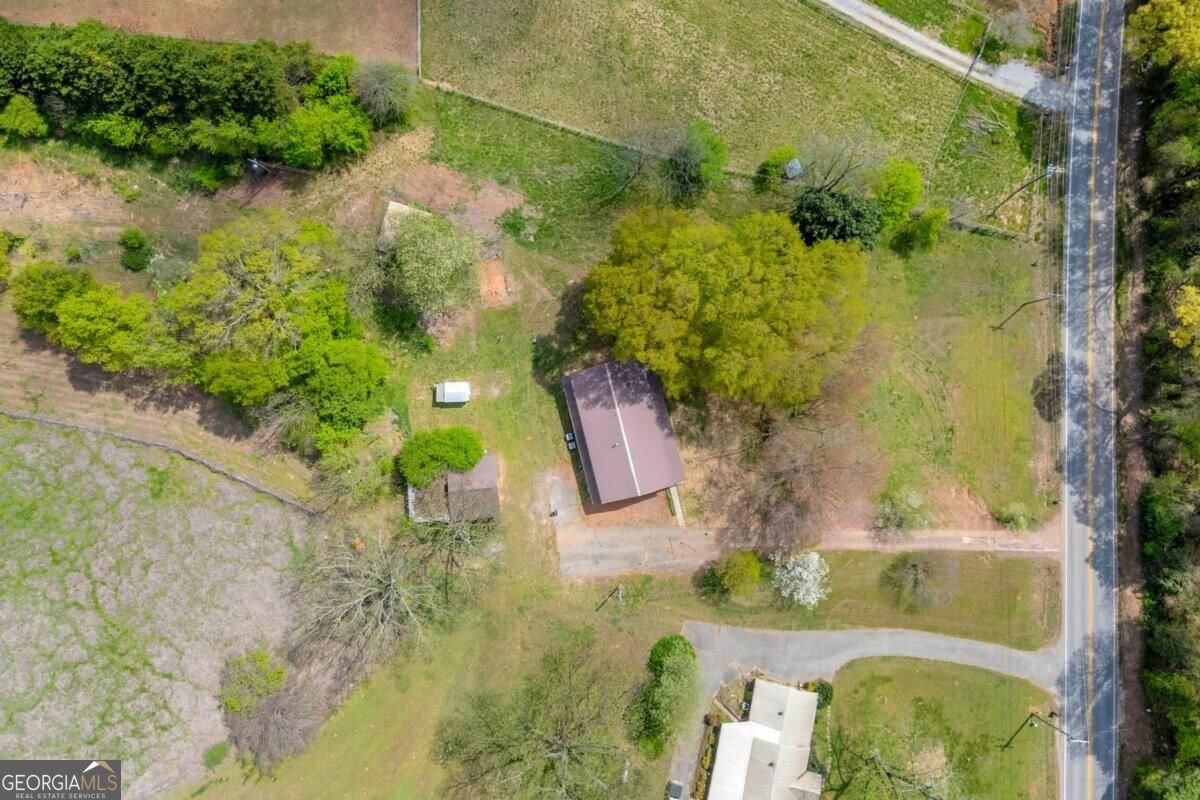 8606 Holly Springs Road Maysville - Photo 16
