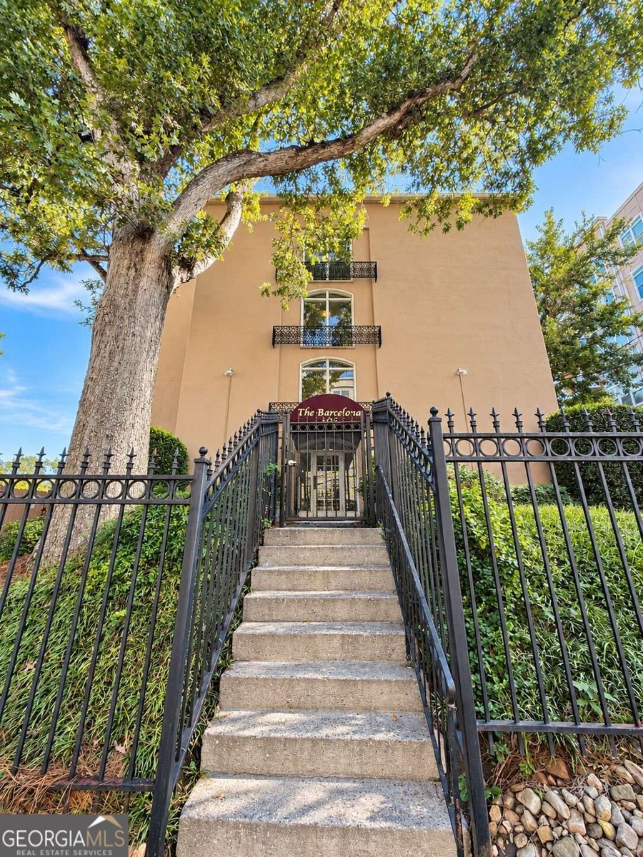 395 Pharr Road Atlanta - Photo 32