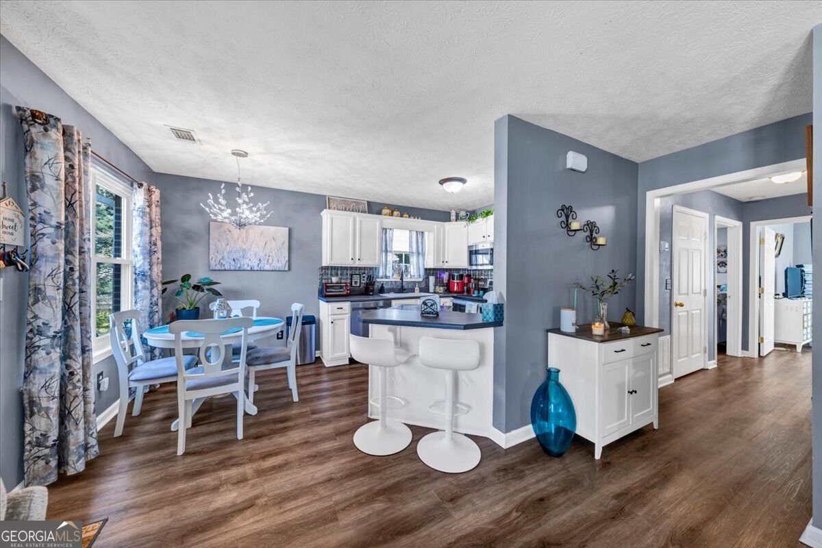 137 Gentle Breeze Court Temple - Photo 12