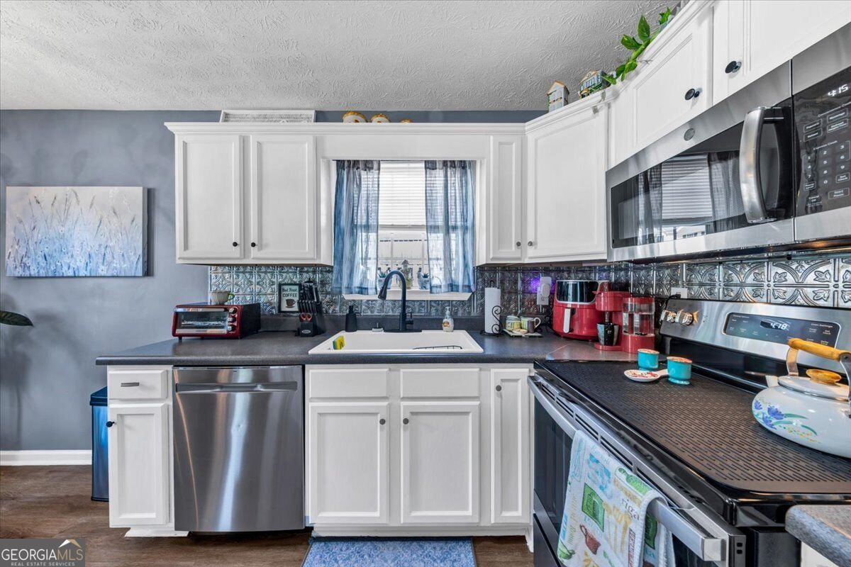 137 Gentle Breeze Court Temple - Photo 16