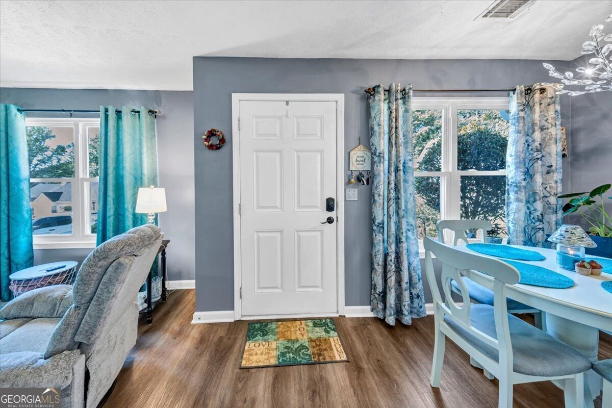 137 Gentle Breeze Court Temple - Photo 6