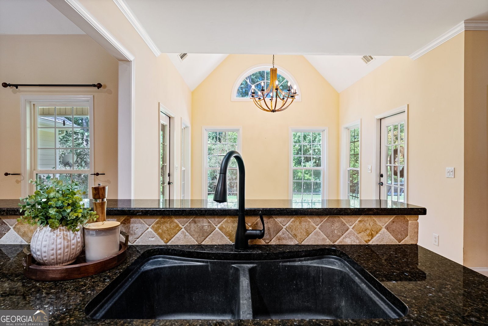 304 Pembroke Court McDonough - Photo 15