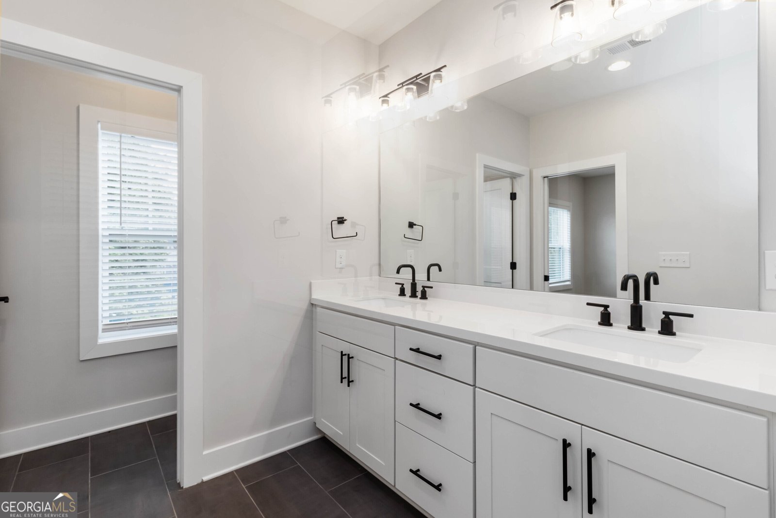 2461 Sycamore Road Atlanta - Photo 16