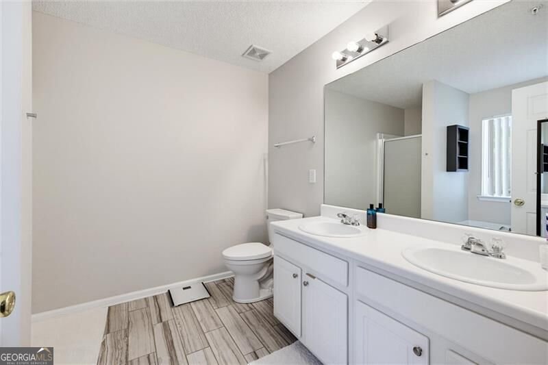 720 Breeze Lane Woodstock - Photo 22