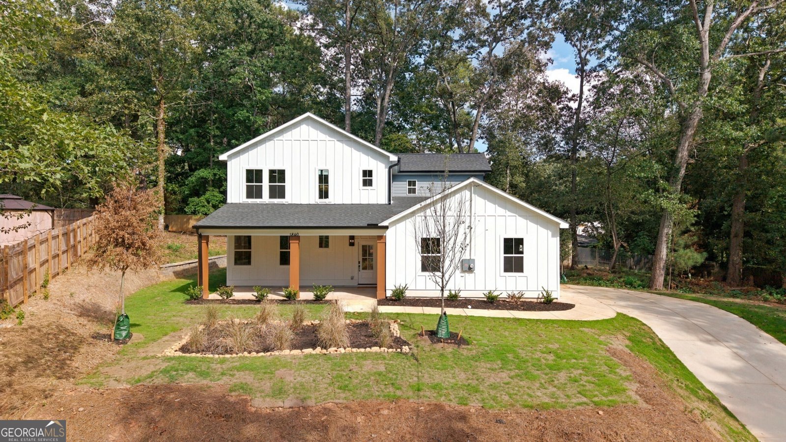 1840 Wells Drive Atlanta - main photo