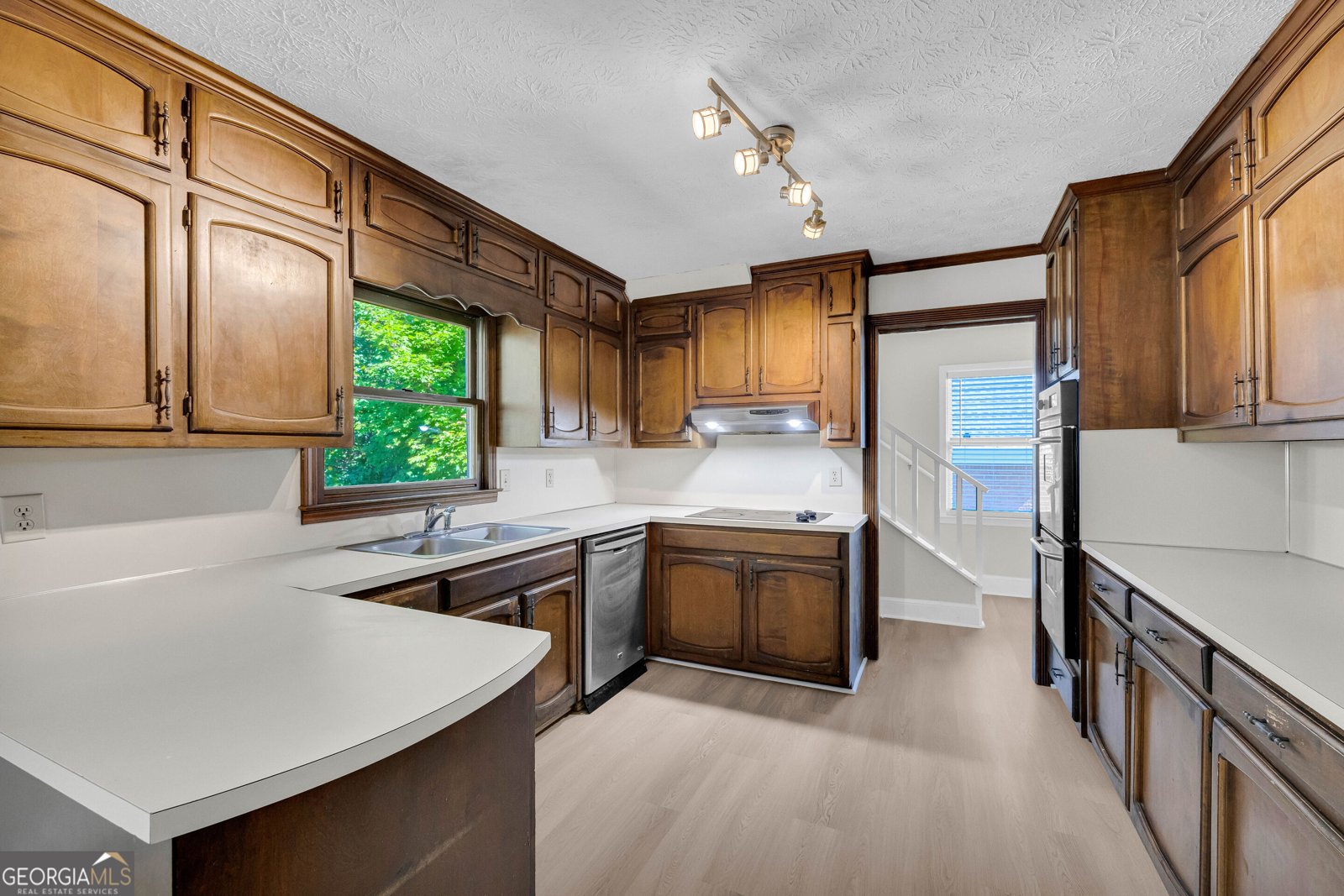 667 Michelle Court Lawrenceville - Photo 24