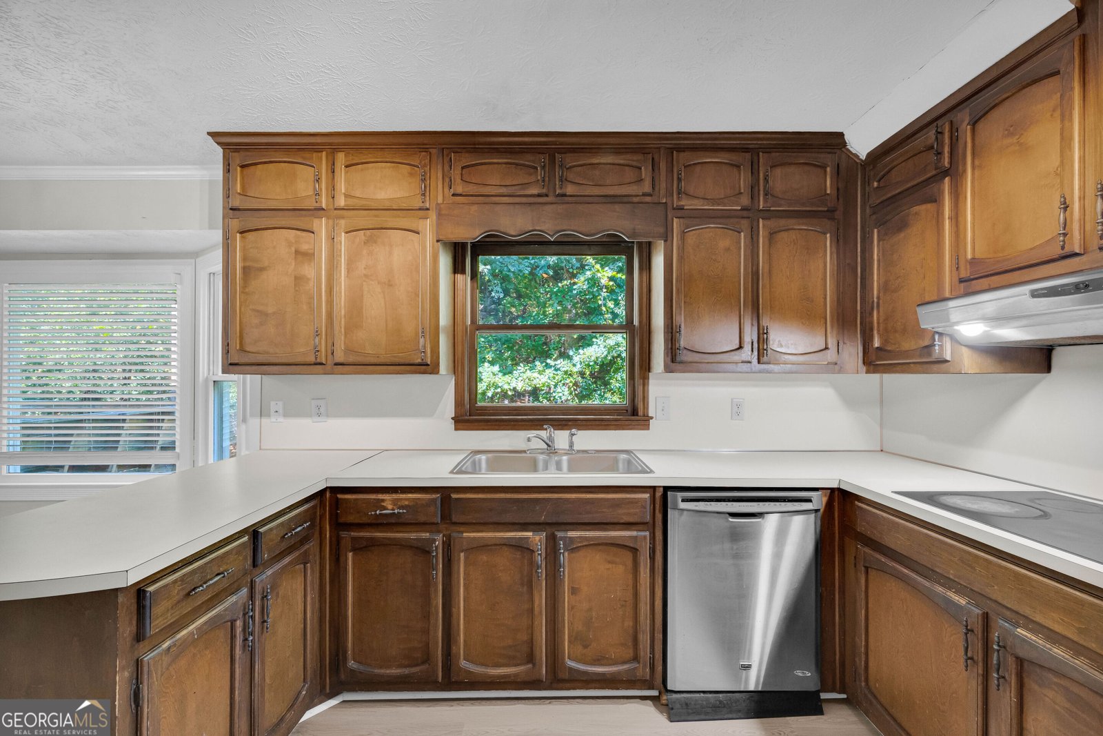 667 Michelle Court Lawrenceville - Photo 28