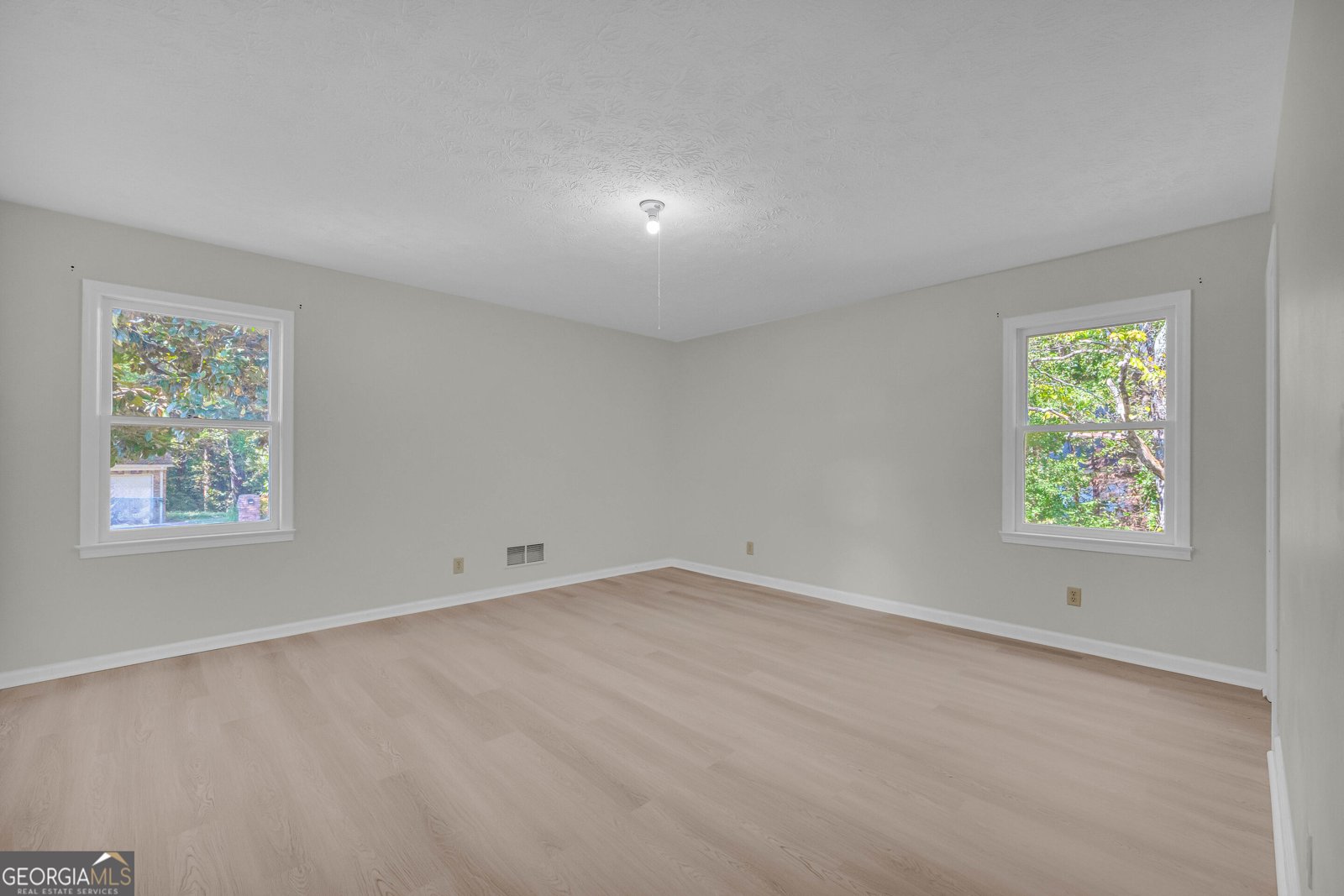 667 Michelle Court Lawrenceville - Photo 37