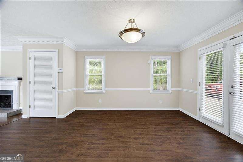 9158 Carroll Manor Drive Sandy Springs - Photo 9