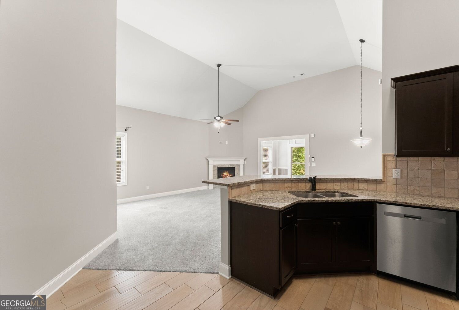 3588 Phoenix Cove Drive Gainesville - Photo 14