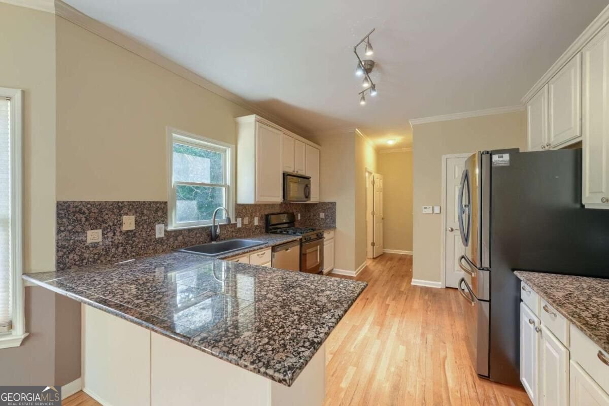 525 Sartain Court Johns Creek - Photo 8
