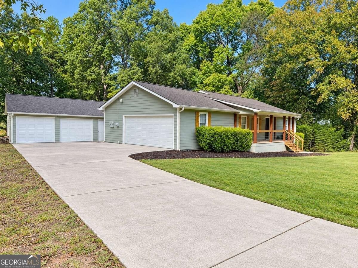 611 Calloway Drive Rockmart - main photo