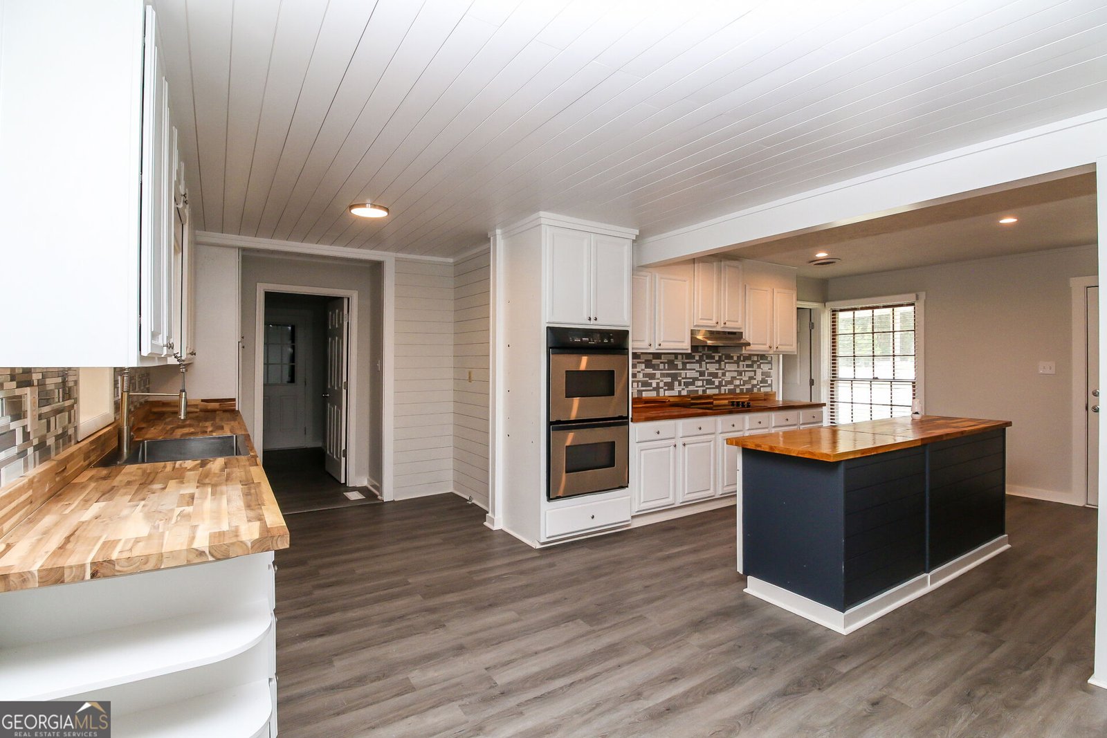 2460 Greensboro Road Madison - Photo 6