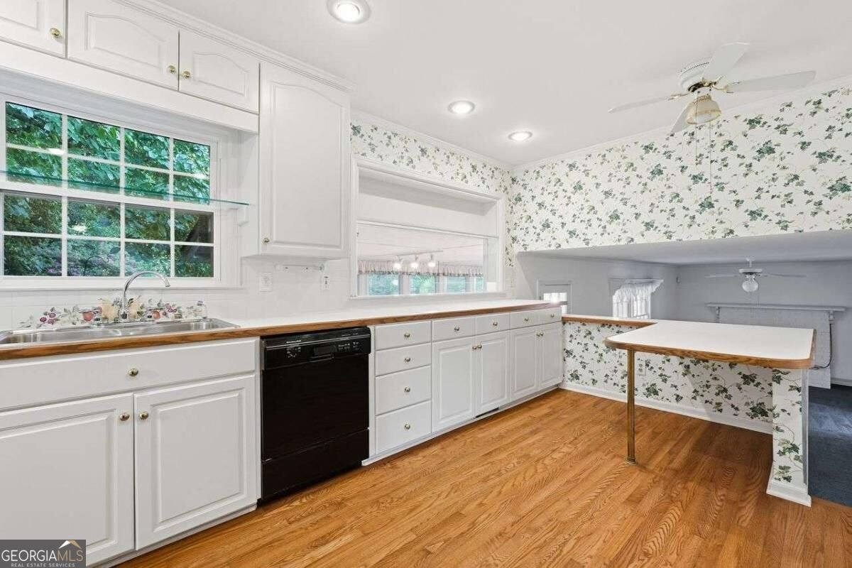 2051 Hemlock Trail Snellville - Photo 11