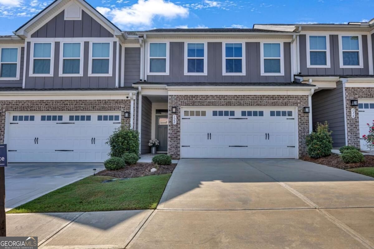 120 Salt Lake Lane Hoschton - main photo