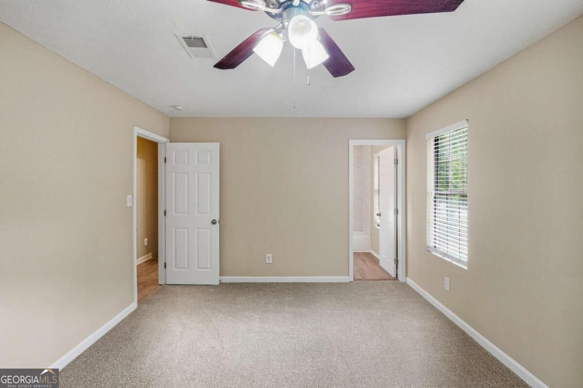 5130 Woodbridge Trail Stone Mountain - Photo 11