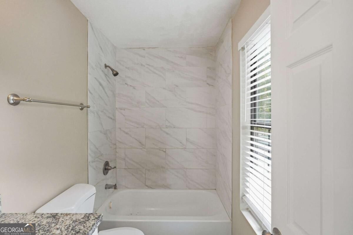 5130 Woodbridge Trail Stone Mountain - Photo 18