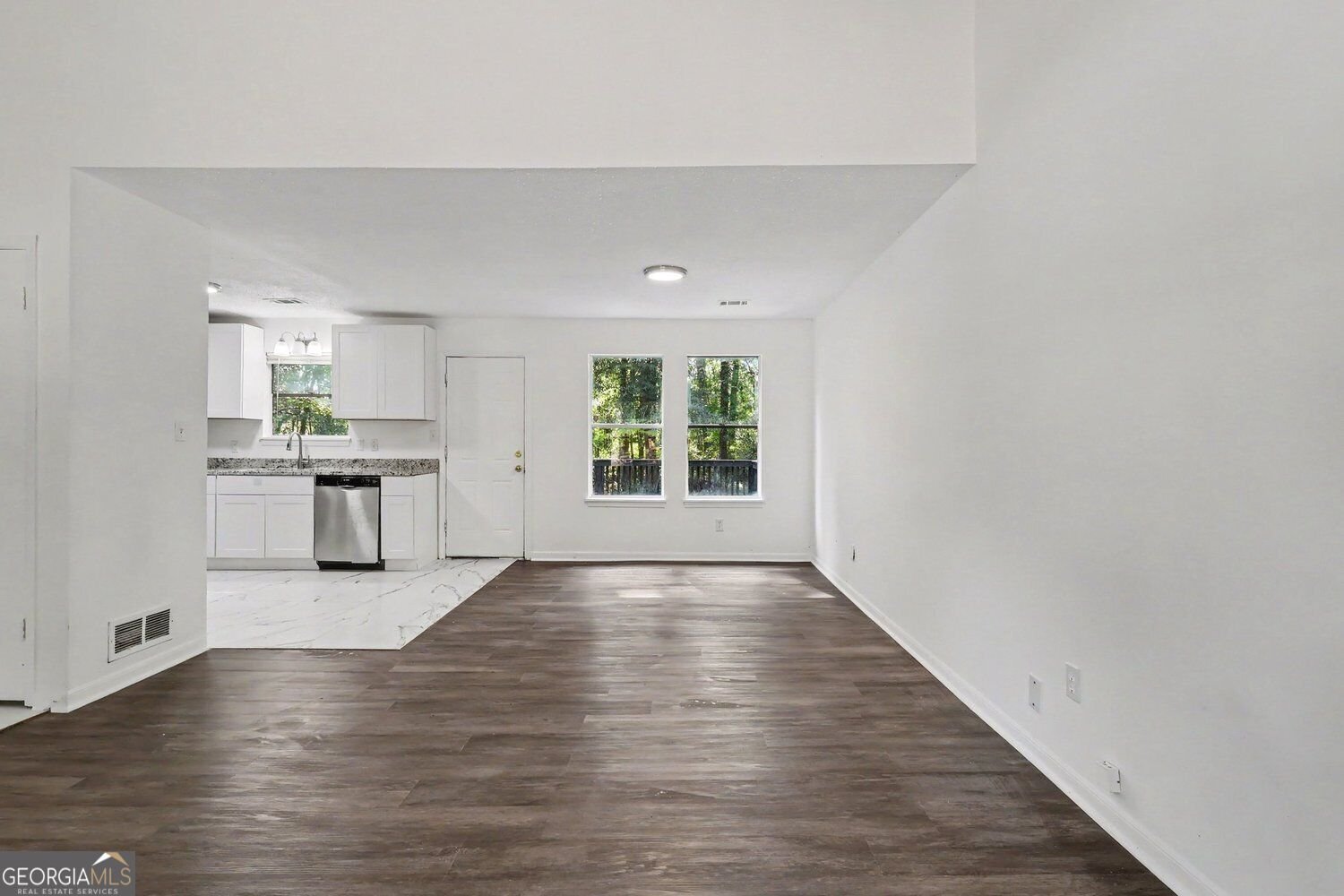 5880 Bluebonnet Circle College Park - Photo 14