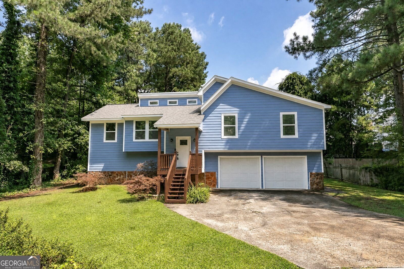 2486 Sawmill Road Marietta - main photo