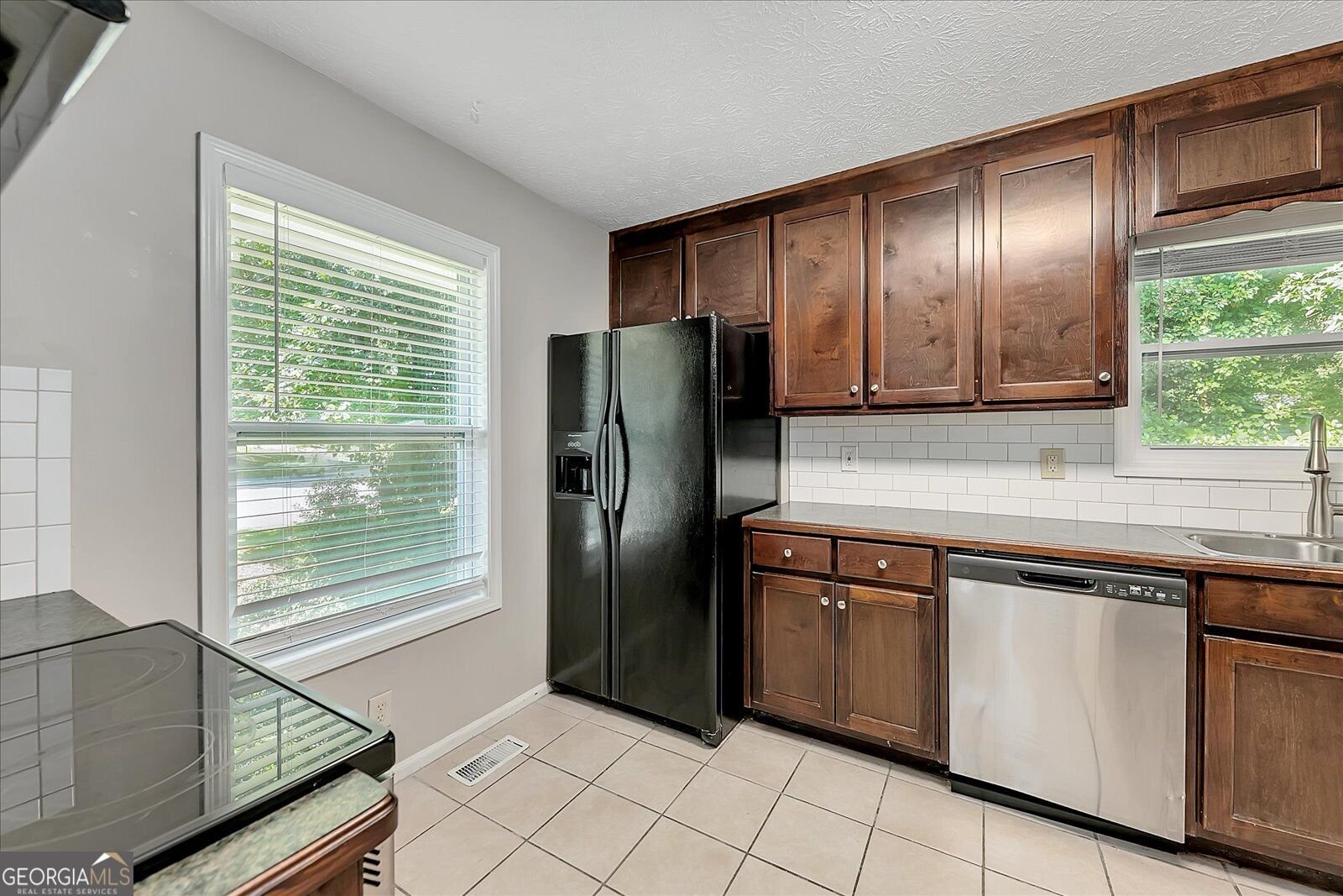 2486 Sawmill Road Marietta - Photo 14