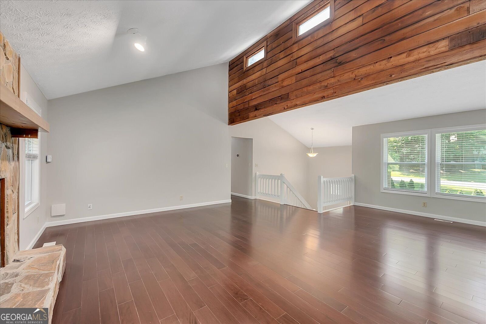 2486 Sawmill Road Marietta - Photo 16