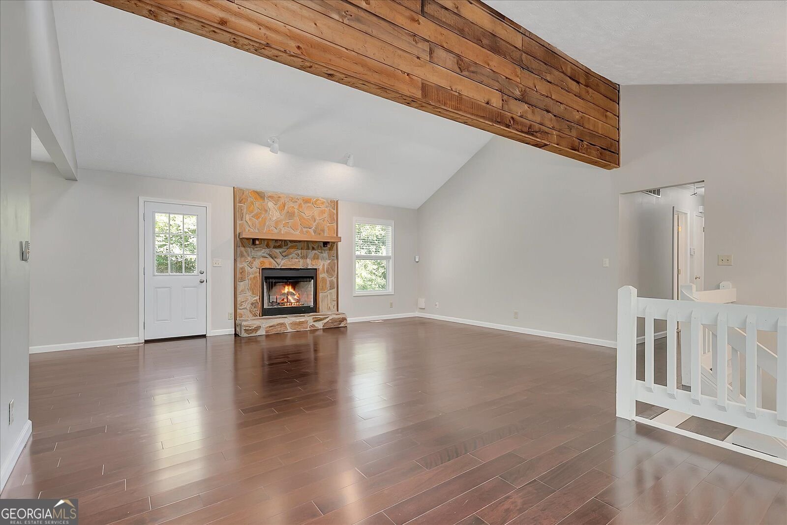 2486 Sawmill Road Marietta - Photo 7