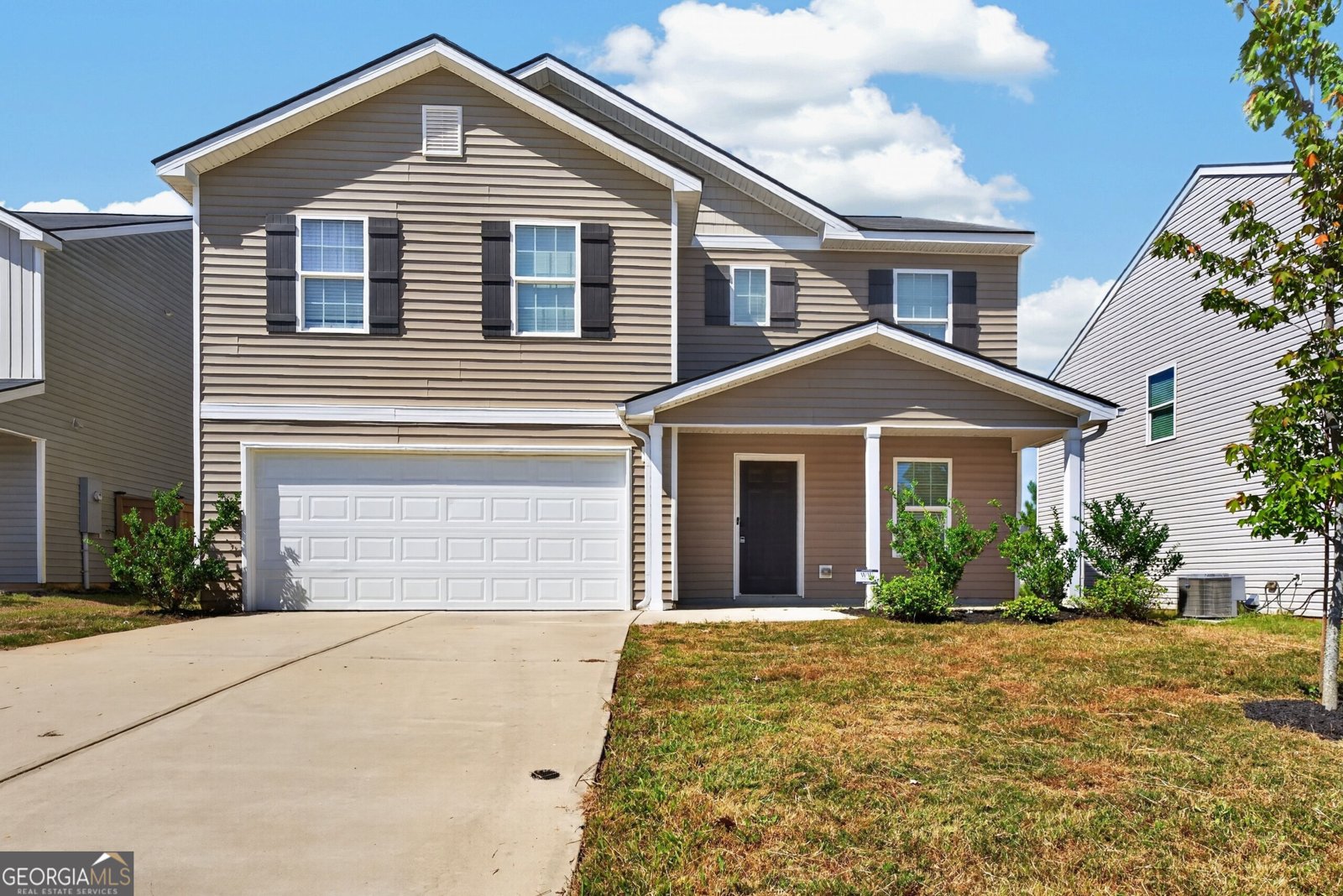 464 Hawthorn Trail Macon - main photo