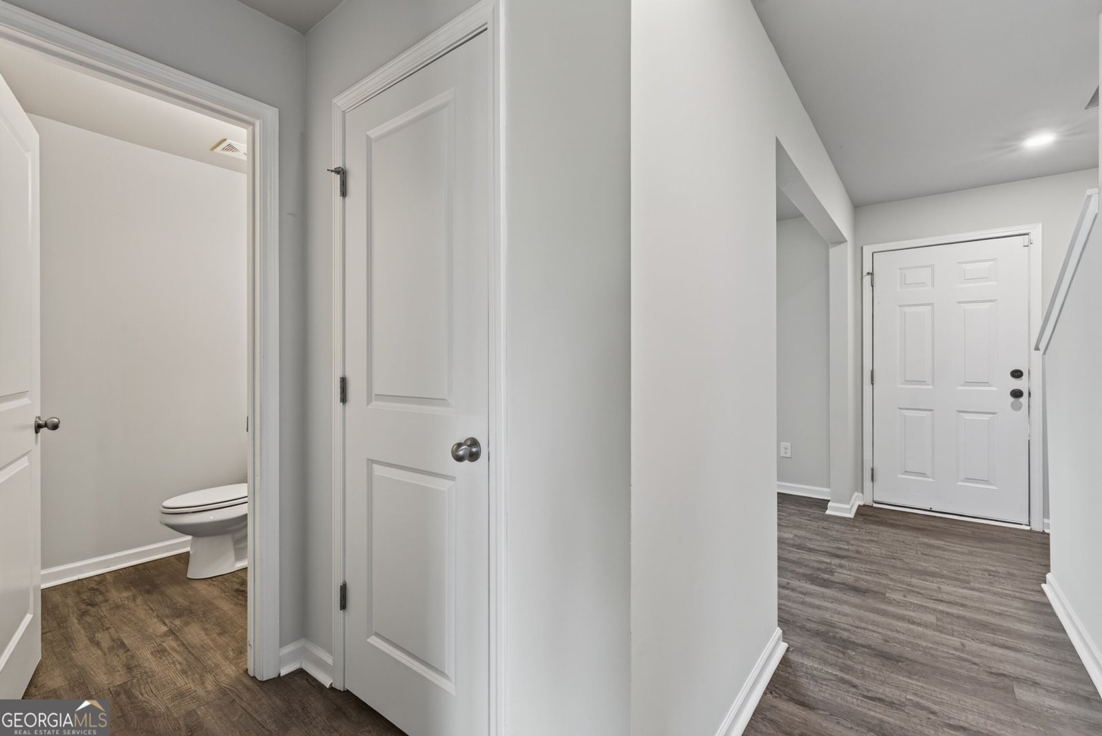 464 Hawthorn Trail Macon - Photo 12
