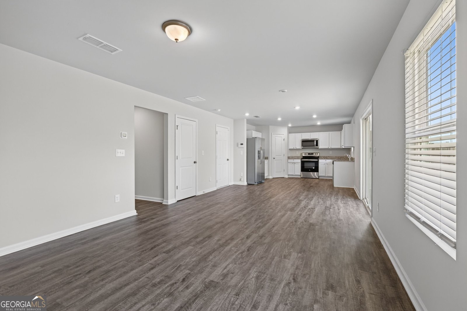 464 Hawthorn Trail Macon - Photo 15
