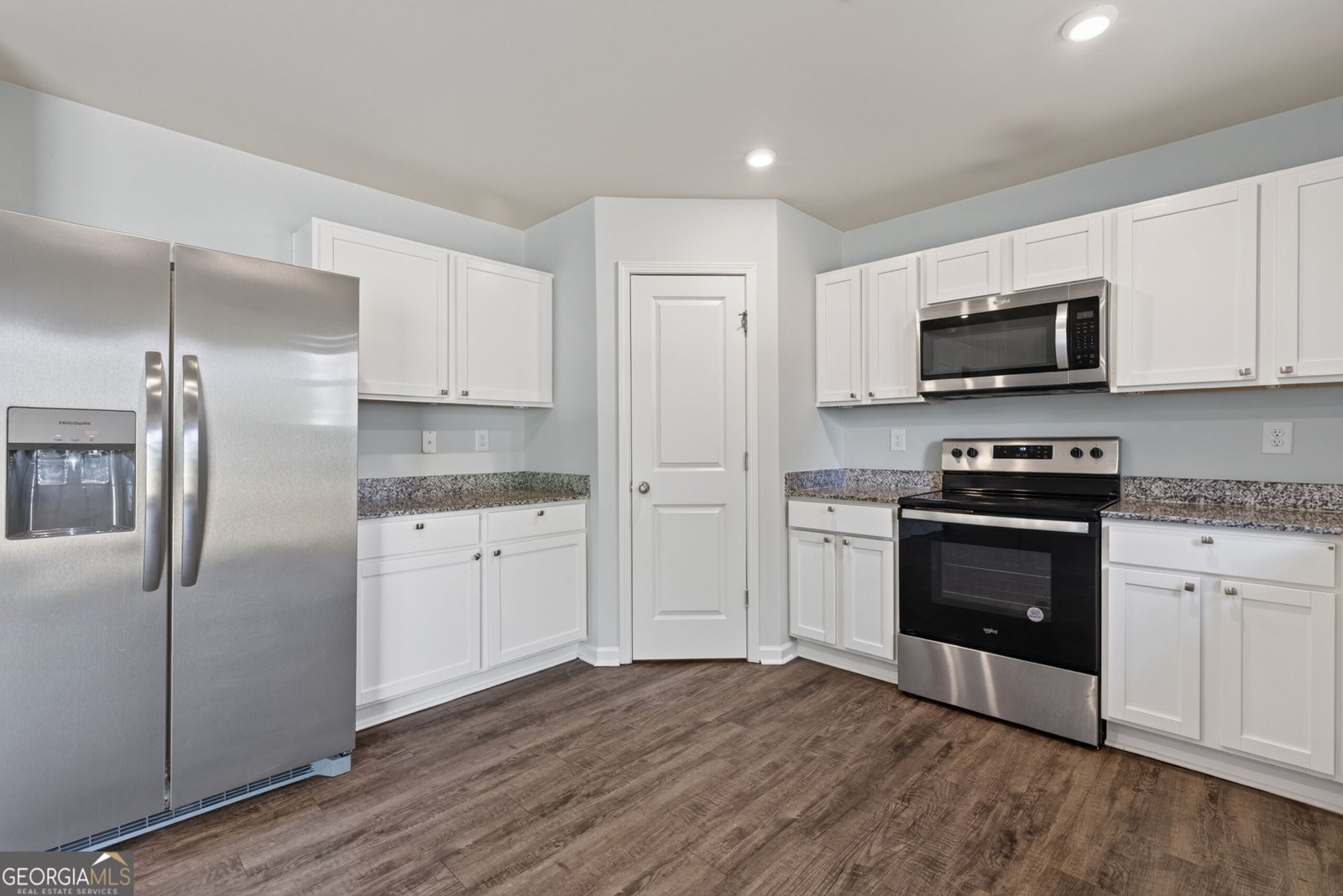 464 Hawthorn Trail Macon - Photo 20
